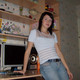 Yana, 36