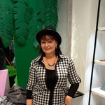 Anna, 69