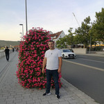 Viorel, 47